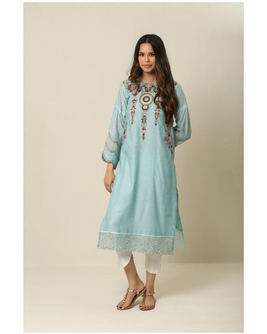 Aana Kurta