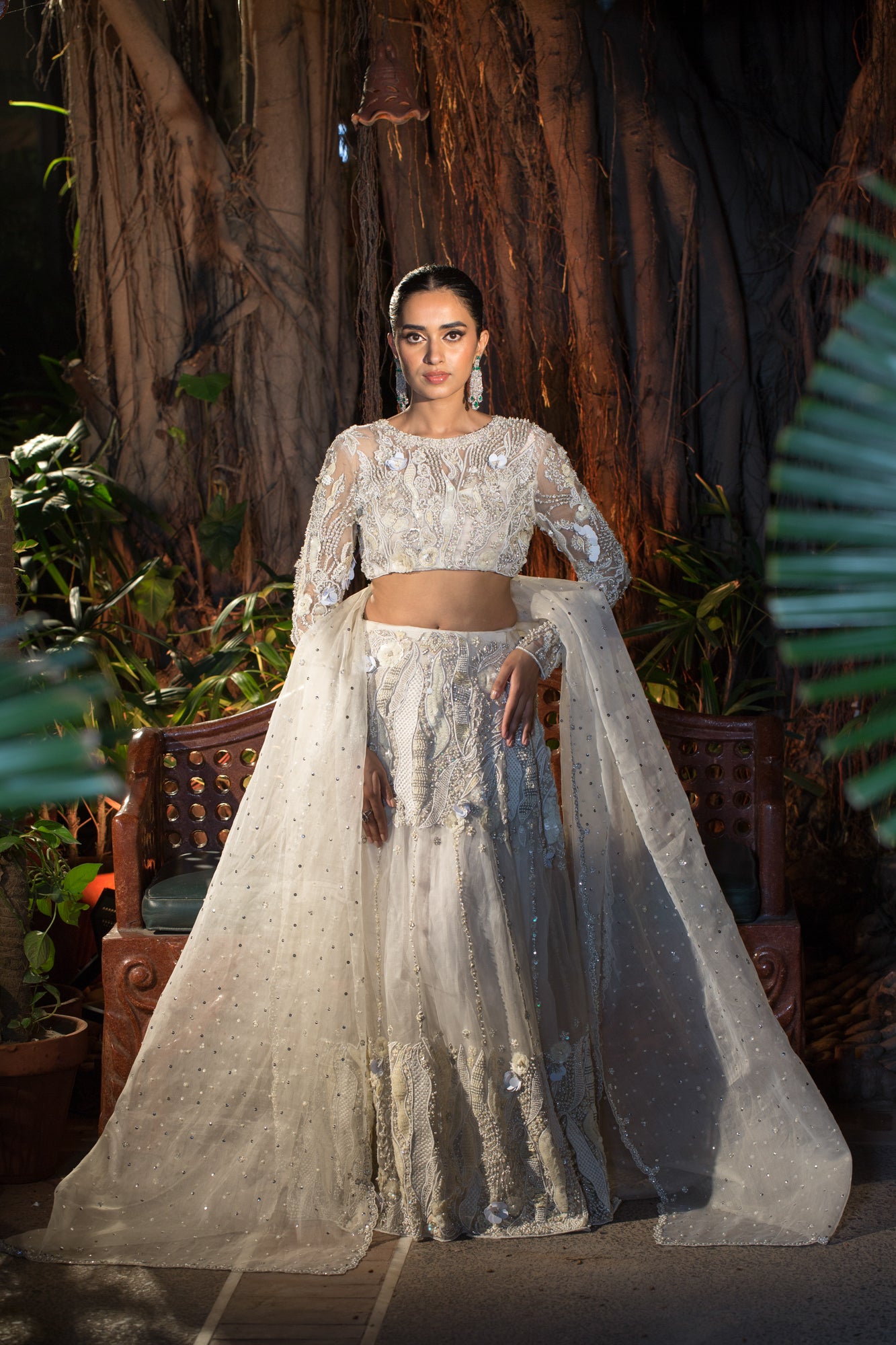 LARA LEHNGA CHOLI